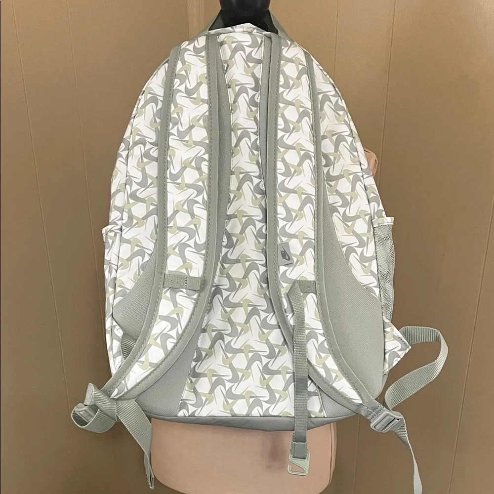 Nike Hayward Olive & White Swoosh Pattern Backpack FZ2520-121 Streetwear NWT